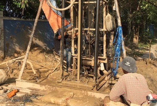 khoan-gieng-cong-nghiep-gia-re-o-quang-tri khoan-gieng-cong-nghiep-gia-re-o-quang-tri