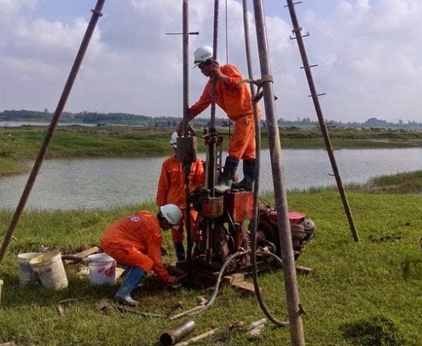 khoan-gieng-cong-nghiep-o-can-tho khoan-gieng-cong-nghiep-o-can-tho